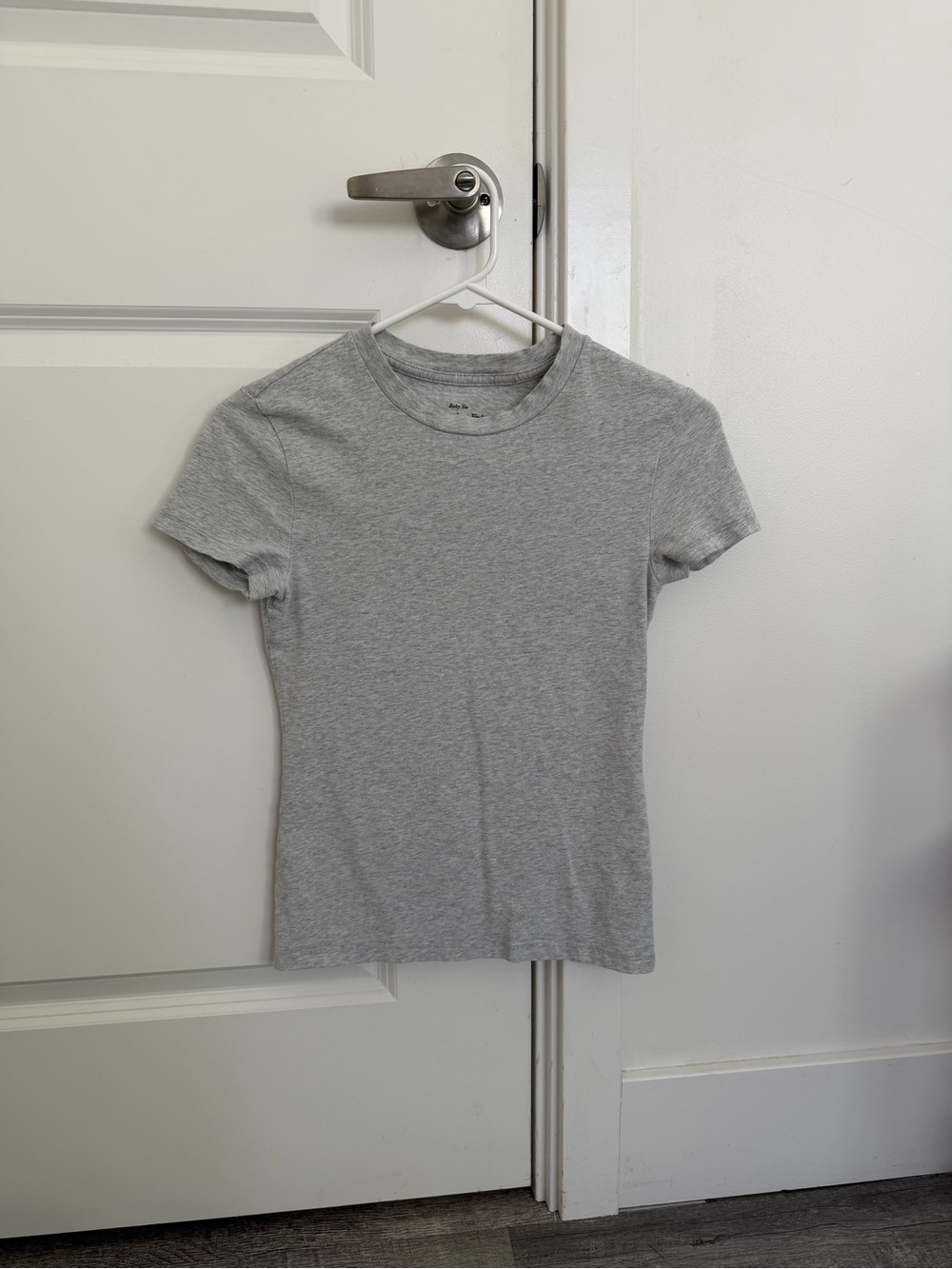 Abercrombie Tuckable Baby Tee Light Grey